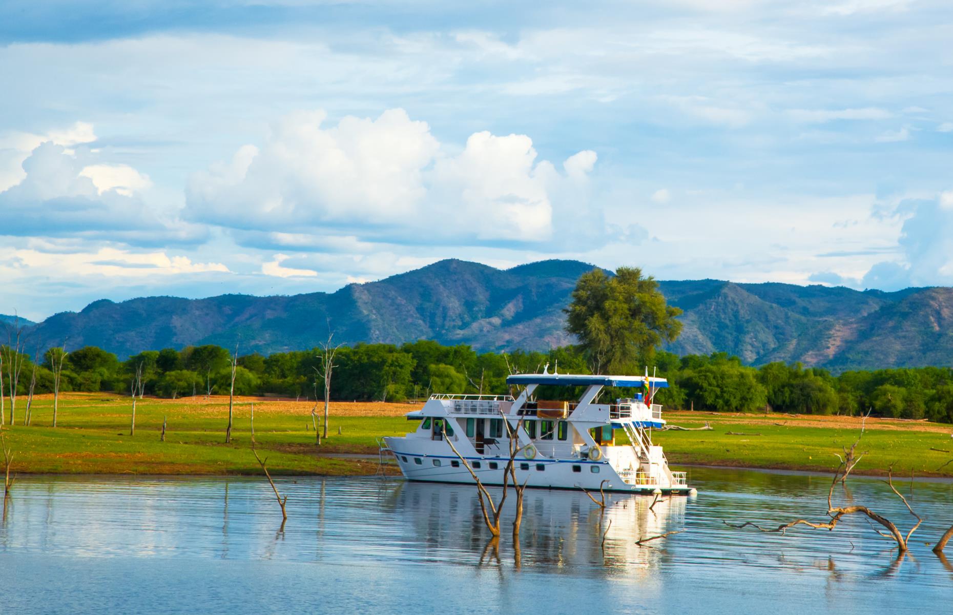 Lake Kariba, Zimbabwe 